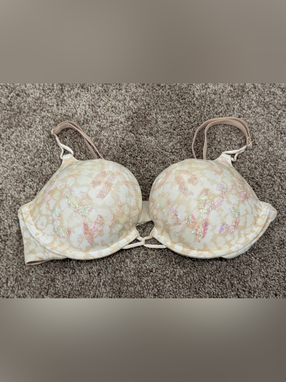 Victoria's Secret Cream Leopard Sequin Miraculous Plunge Push-Up Bra